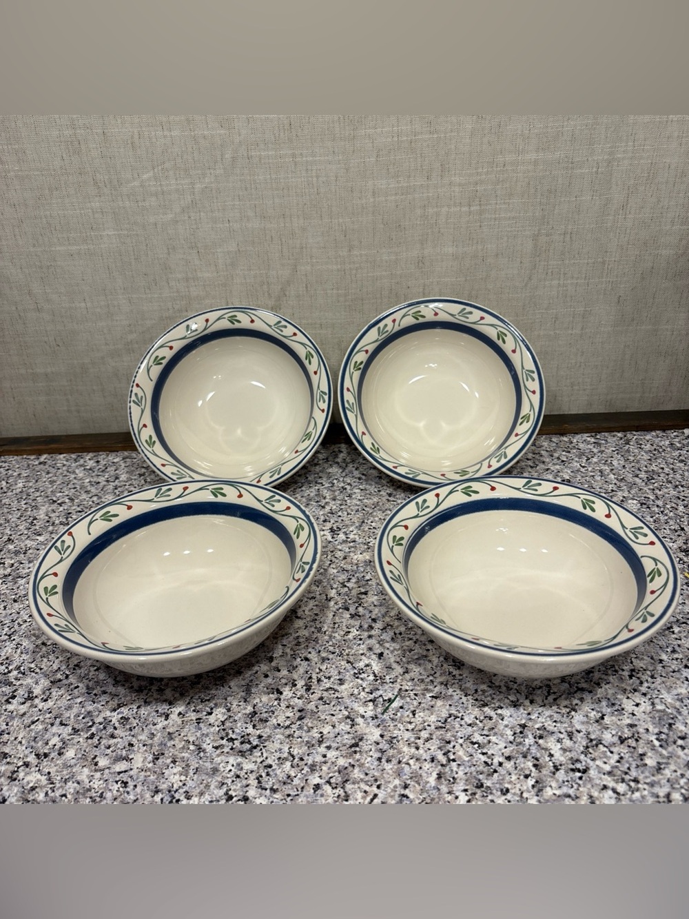 Set Of 4 Pfaltzgraff Wyngate Floral Soup/Cereal Bowl